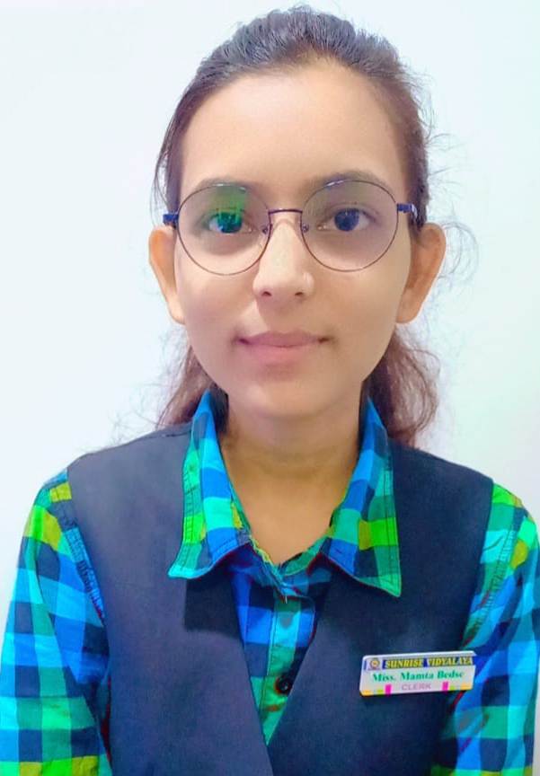 office_staff1
